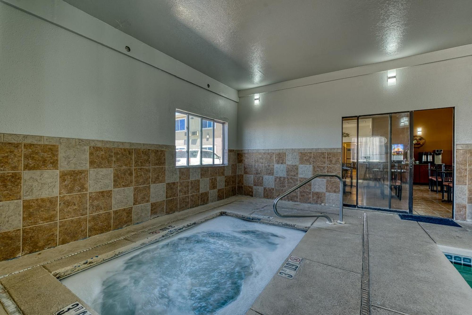 Motel Super 8 By Wyndham Alamosa Zewnętrze zdjęcie